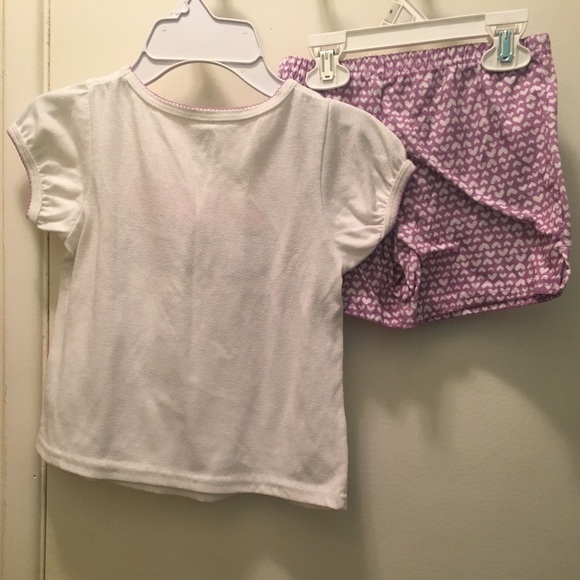 Just One You 2 Piece Pajama Set - Size 5T - Picture 2 of 2
